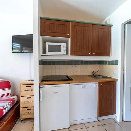 Apartment Au Coeur Du Golf De - 4 Pers. - Fr-1-319-644 *